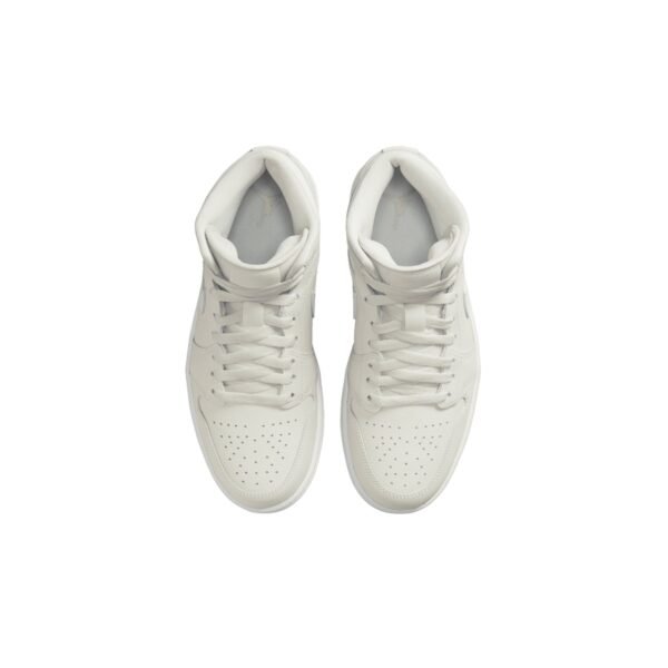 1730762386-Yitt0AQD Air Jordan 1 Mid 'Phantom Gum' Women's (2024)