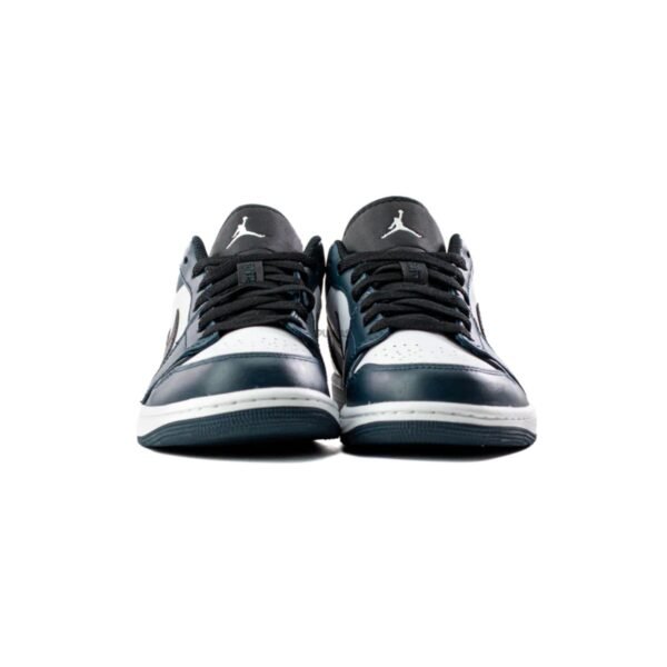 Air-Jordan-1-Low-Armory-Navy-front Air Jordan 1 Low 'Armory Navy'