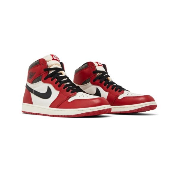 Air-Jordan-1-Retro-High-OG-Chicago-Lost-and-Found-2022-2 Air Jordan 1 Retro High OG 'Chicago Lost and Found' (2022)