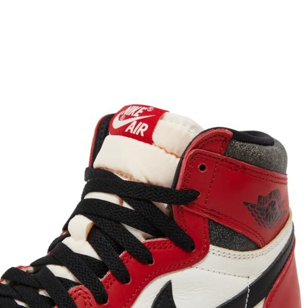 Air-Jordan-1-Retro-High-OG-Chicago-Lost-and-Found-2022-9 Air Jordan 1 Retro High OG 'Chicago Lost and Found' (2022)