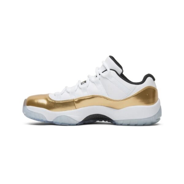 Jordan 11 Retro Low 'Closing Ceremony' (2016)