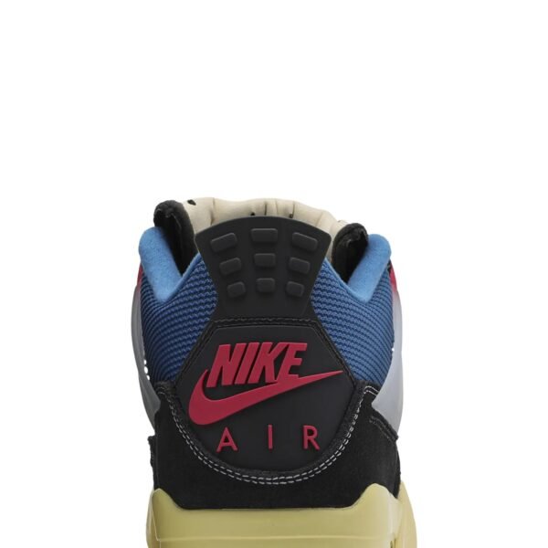 Air Jordan 4 W x Union 'Off Noir'